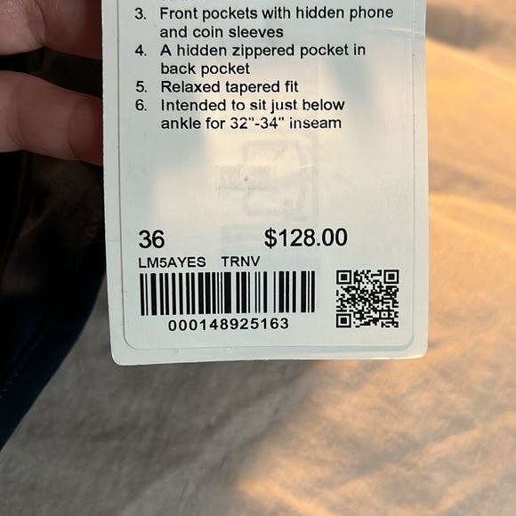 Lululemon Relaxed-Tapered Smooth Twill Trouser - NAVY - Picture 15 of 15